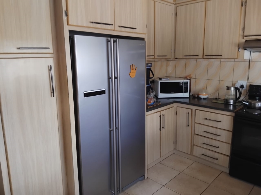 3 Bedroom Property for Sale in Aliwal North Eastern Cape